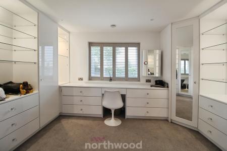 3 bedroom Detached house to let in Old Farm Way, Branton, Doncaster, DN3