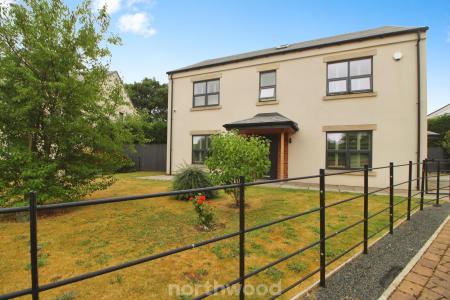 3 bedroom Detached house to let in Old Farm Way, Branton, Doncaster, DN3