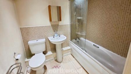 2 bedroom Flat to let in Goodison Mews, Cantley, Doncaster, DN4