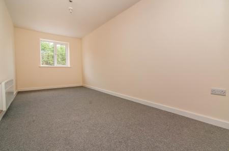1 bedroom Flat to let in Holmes Carr Crescent, Rossington, Doncaster, DN11