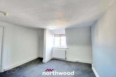 3 bedroom Apartment to let in Regent Terrace, Doncaster, DN1