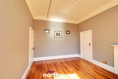 3 bedroom Apartment to let in Regent Terrace, Doncaster, DN1