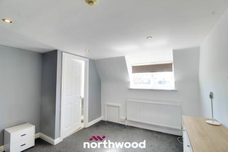 3 bedroom Apartment to let in Regent Terrace, Doncaster, DN1