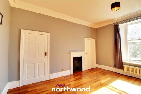 3 bedroom Apartment to let in Regent Terrace, Doncaster, DN1