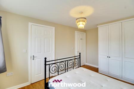 3 bedroom Apartment for sale in Cavalier Court, Woodfield Plantation, Doncaster, DN4