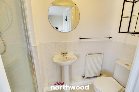 3 bedroom Apartment for sale in Cavalier Court, Woodfield Plantation, Doncaster, DN4