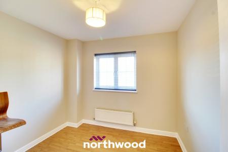 3 bedroom Apartment for sale in Cavalier Court, Woodfield Plantation, Doncaster, DN4