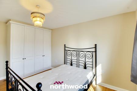 3 bedroom Apartment for sale in Cavalier Court, Woodfield Plantation, Doncaster, DN4