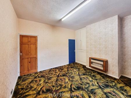 2 bedroom Terraced House for sale in Montague Street, Doncaster, Doncaster, DN1