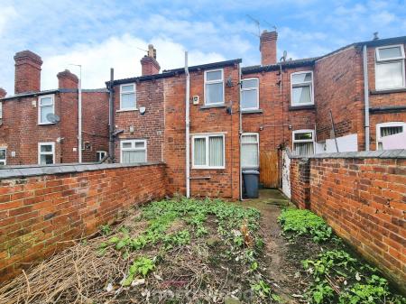 2 bedroom Terraced House for sale in Montague Street, Doncaster, Doncaster, DN1