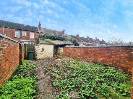 2 bedroom Terraced House for sale in Montague Street, Doncaster, Doncaster, DN1