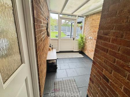 4 bedroom Detached bungalow for sale in Ancient Lane, Hatfield Woodhouse, Doncaster, DN7