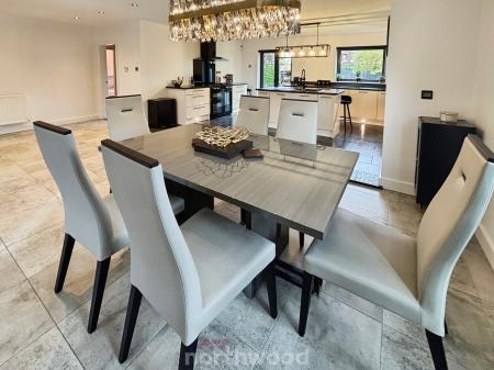 4 bedroom Detached bungalow for sale in Ancient Lane, Hatfield Woodhouse, Doncaster, DN7