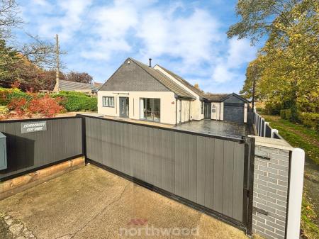 4 bedroom Detached bungalow for sale in Ancient Lane, Hatfield Woodhouse, Doncaster, DN7