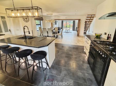 4 bedroom Detached bungalow for sale in Ancient Lane, Hatfield Woodhouse, Doncaster, DN7