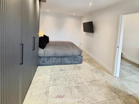 4 bedroom Detached bungalow for sale in Ancient Lane, Hatfield Woodhouse, Doncaster, DN7