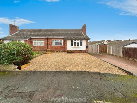 2 bedroom Bungalow for sale in Blenheim Close, Hatfield, Doncaster, DN7