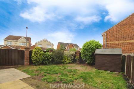 3 bedroom Detached house for sale in Castle Avenue, Rossington, Doncaster, DN11