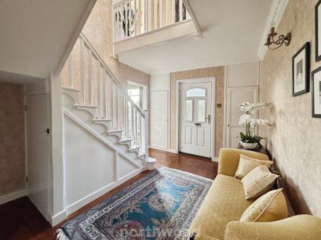 3 bedroom Detached house for sale in Fieldside, Doncaster, Doncaster, DN8