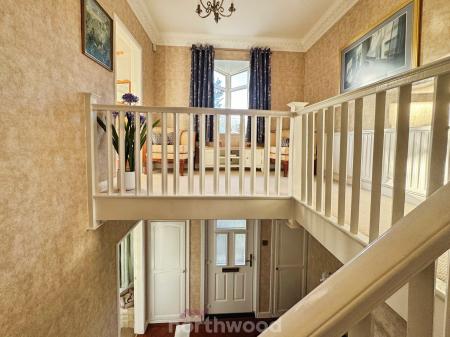3 bedroom Detached house for sale in Fieldside, Doncaster, Doncaster, DN8