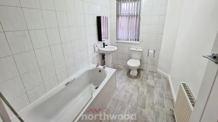 2 bedroom Terraced House to let in St. Johns Road, Balby, Doncaster, DN4