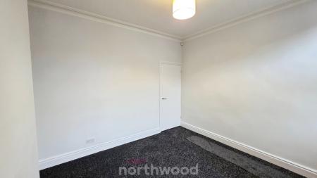 2 bedroom Terraced House to let in St. Johns Road, Balby, Doncaster, DN4