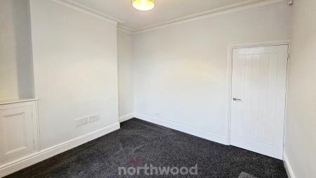 2 bedroom Terraced House to let in St. Johns Road, Balby, Doncaster, DN4