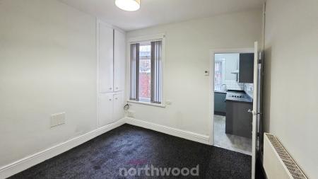 2 bedroom Terraced House to let in St. Johns Road, Balby, Doncaster, DN4