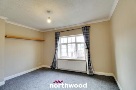 3 bedroom Semi-detached house to let in Wellington Grove, Bentley, Doncaster, DN5