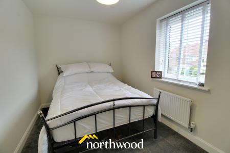 2 bedroom Terraced House to let in Farleigh Drive, Harworth, Doncaster, DN11