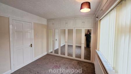 2 bedroom Semi-detached house to let in Avondale Road, Intake, Doncaster, DN2