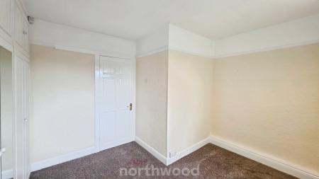 2 bedroom Semi-detached house to let in Avondale Road, Intake, Doncaster, DN2