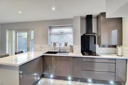 3 bedroom Semi-detached house for sale in Wicklow Road, Intake, Doncaster, DN2