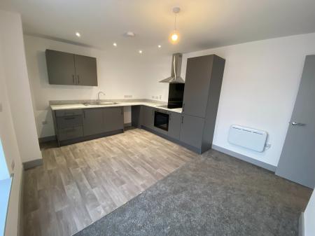 1 bedroom Flat to let in Portland Place, Doncaster, DN1