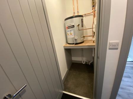 1 bedroom Flat to let in Portland Place, Doncaster, DN1