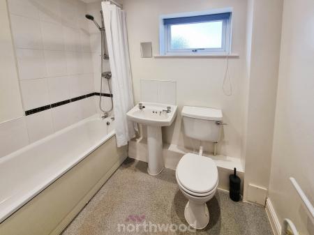 2 bedroom Flat for sale in Springfield Court, Amersall Road, Doncaster, Doncaster, DN5