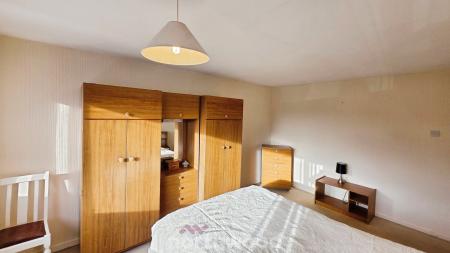 3 bedroom Semi-detached house for sale in Colchester Court, Scawsby, Doncaster, DN5