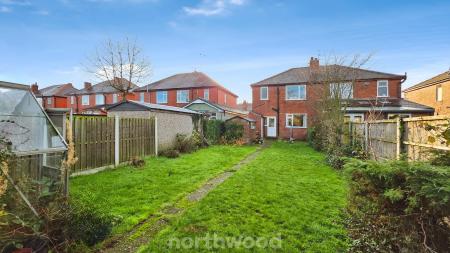 3 bedroom Semi-detached house for sale in Zetland Road, Town Moor, Doncaster, DN2