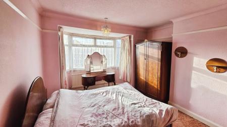 3 bedroom Semi-detached house for sale in Zetland Road, Town Moor, Doncaster, DN2