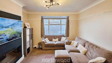 3 bedroom Semi-detached house for sale in Zetland Road, Town Moor, Doncaster, DN2