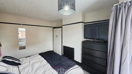 3 bedroom Semi-detached house for sale in Zetland Road, Town Moor, Doncaster, DN2