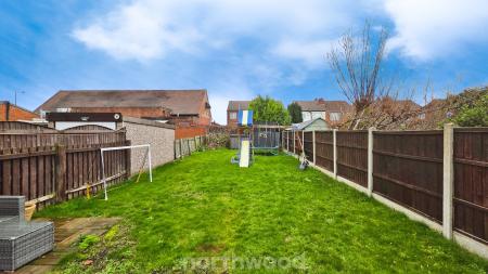 3 bedroom Semi-detached house for sale in Zetland Road, Town Moor, Doncaster, DN2