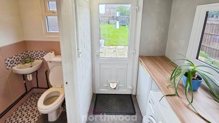 3 bedroom Semi-detached house for sale in Zetland Road, Town Moor, Doncaster, DN2
