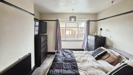 3 bedroom Semi-detached house for sale in Zetland Road, Town Moor, Doncaster, DN2