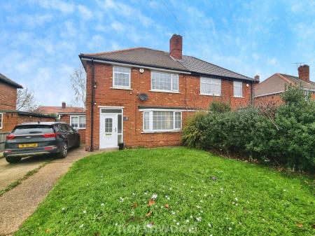 3 bedroom Semi-detached house to let in Lonsdale Avenue, Intake, Doncaster, DN2