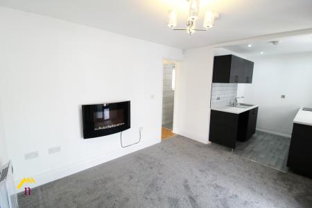 2 bedroom Bungalow to let in Broadwater Drive, Dunscroft, Doncaster, DN7