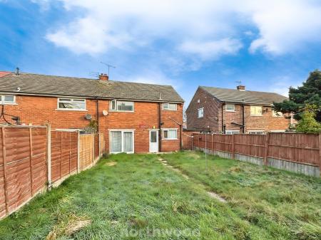 3 bedroom Semi-detached house to let in Highbury Avenue, Cantley, Doncaster, DN4