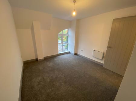 1 bedroom Flat to let in Portland Place, Doncaster, DN1