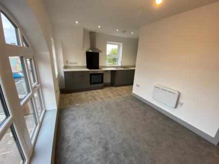 1 bedroom Flat to let in Portland Place, Doncaster, DN1