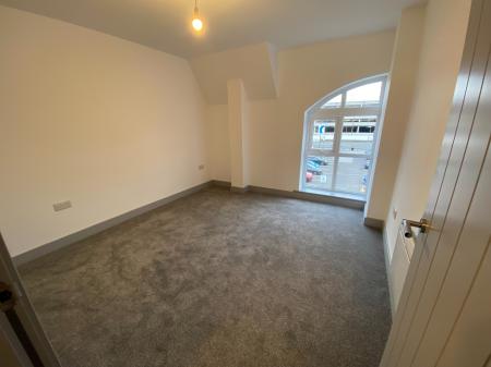 1 bedroom Flat to let in Portland Place, Doncaster, DN1